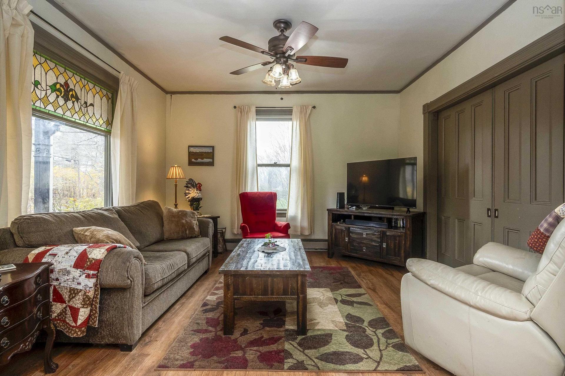 10251 Highway 1, Paradise, NS