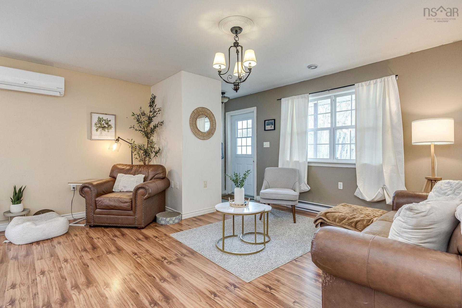 10251 Highway 1, Paradise, NS
