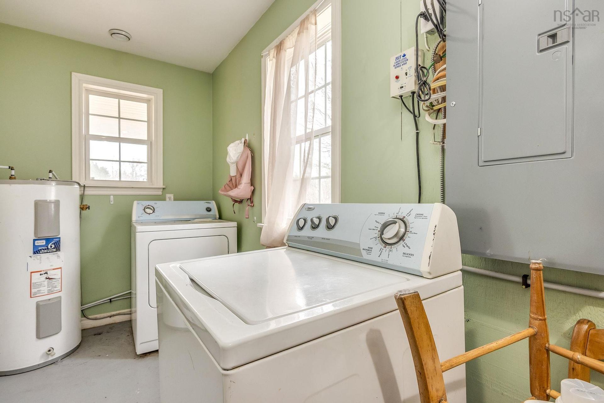 10251 Highway 1, Paradise, NS