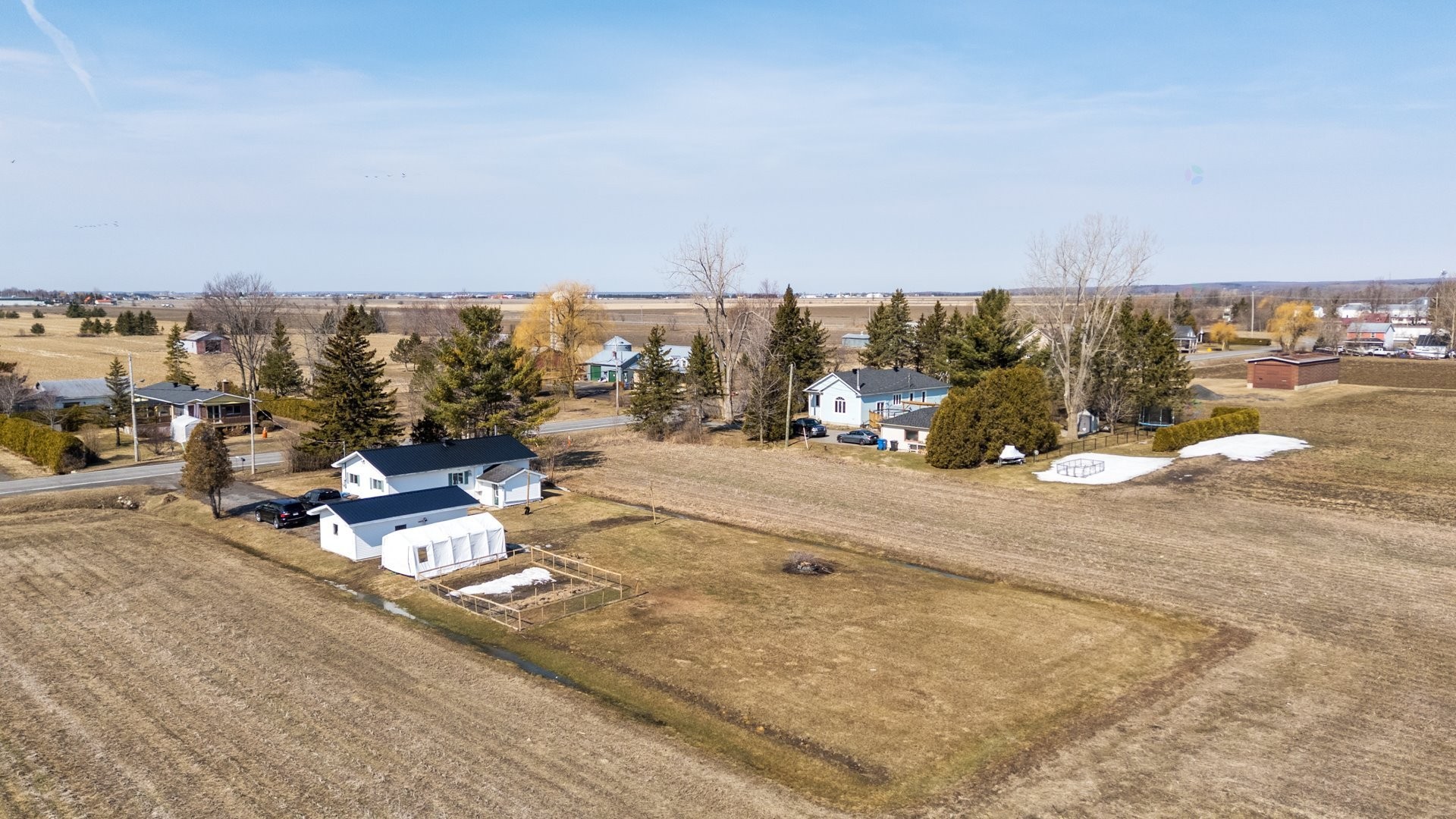 Courtyard - 534 Ch. St-Emmanuel, Saint-Clet, QC - Outdoor With View