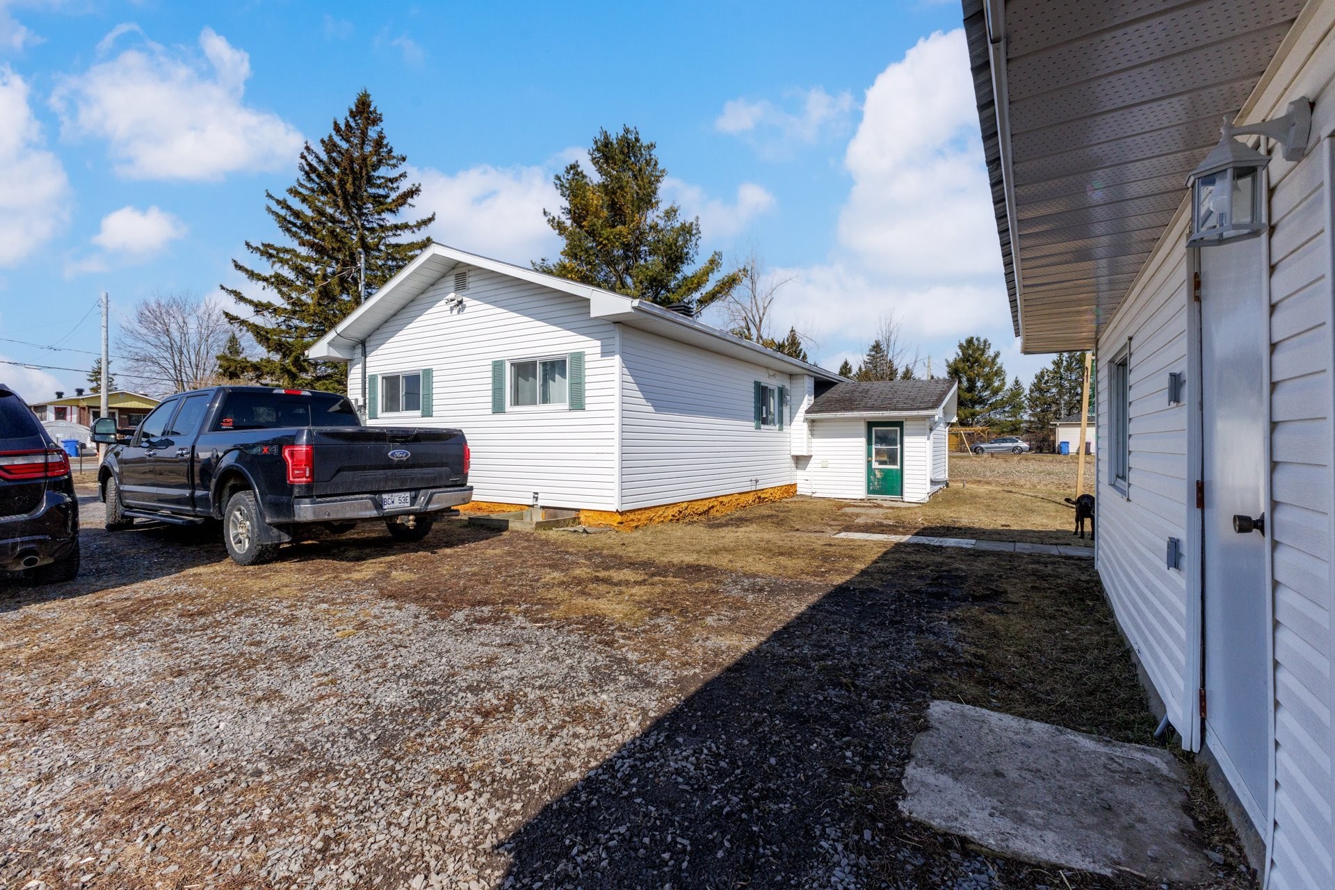 Garage - 534 Ch. St-Emmanuel, Saint-Clet, QC - Outdoor