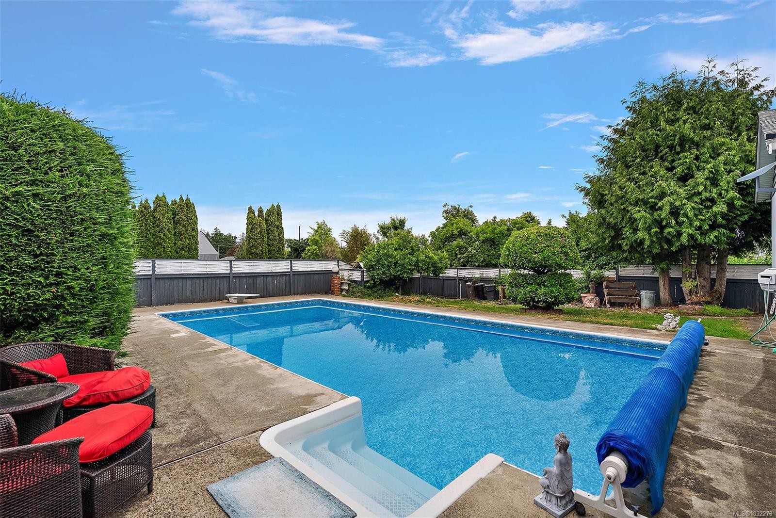 1573 Charlotte St, Crofton, BC