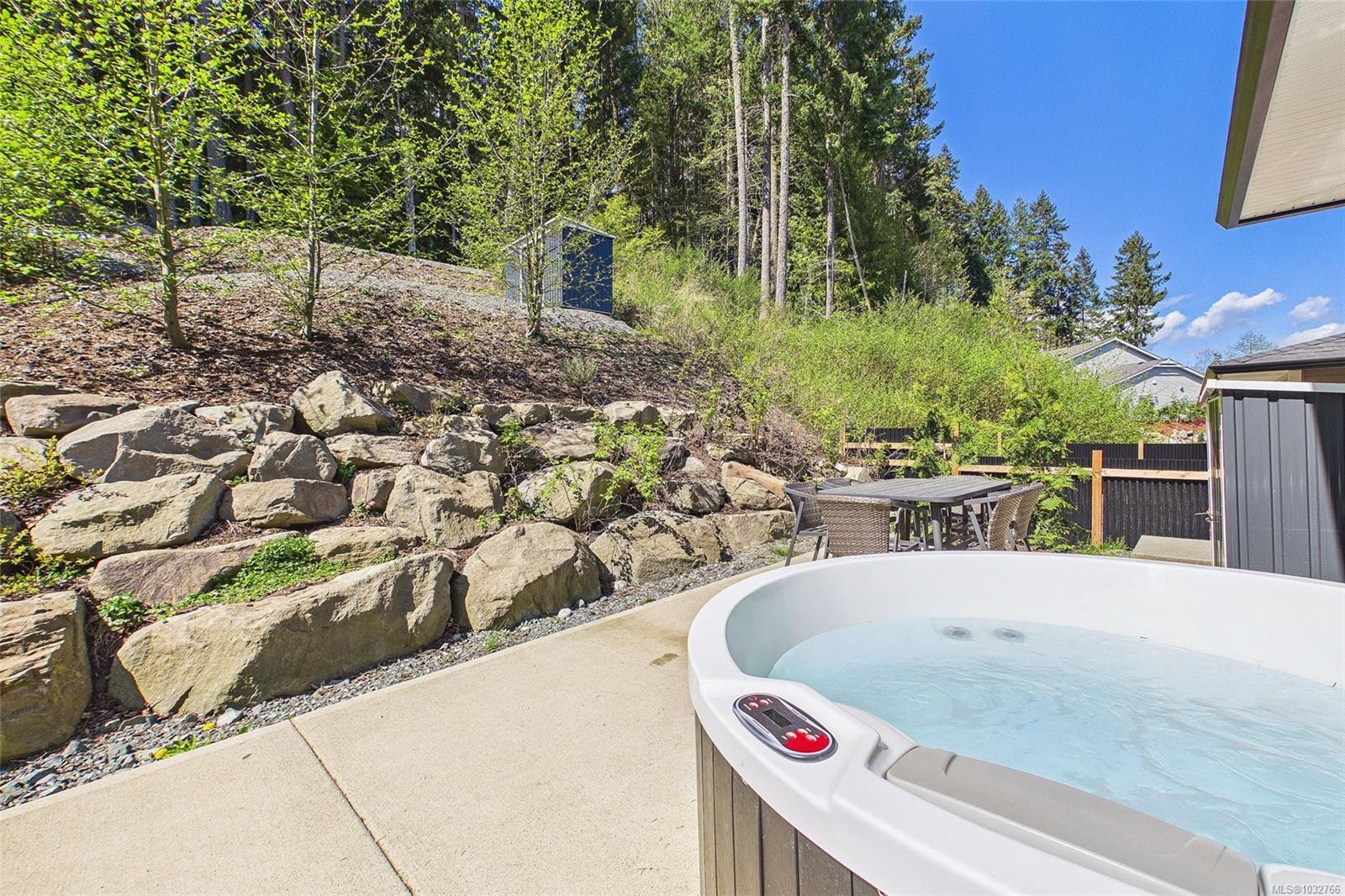 920 Craig Rd, Ladysmith, BC