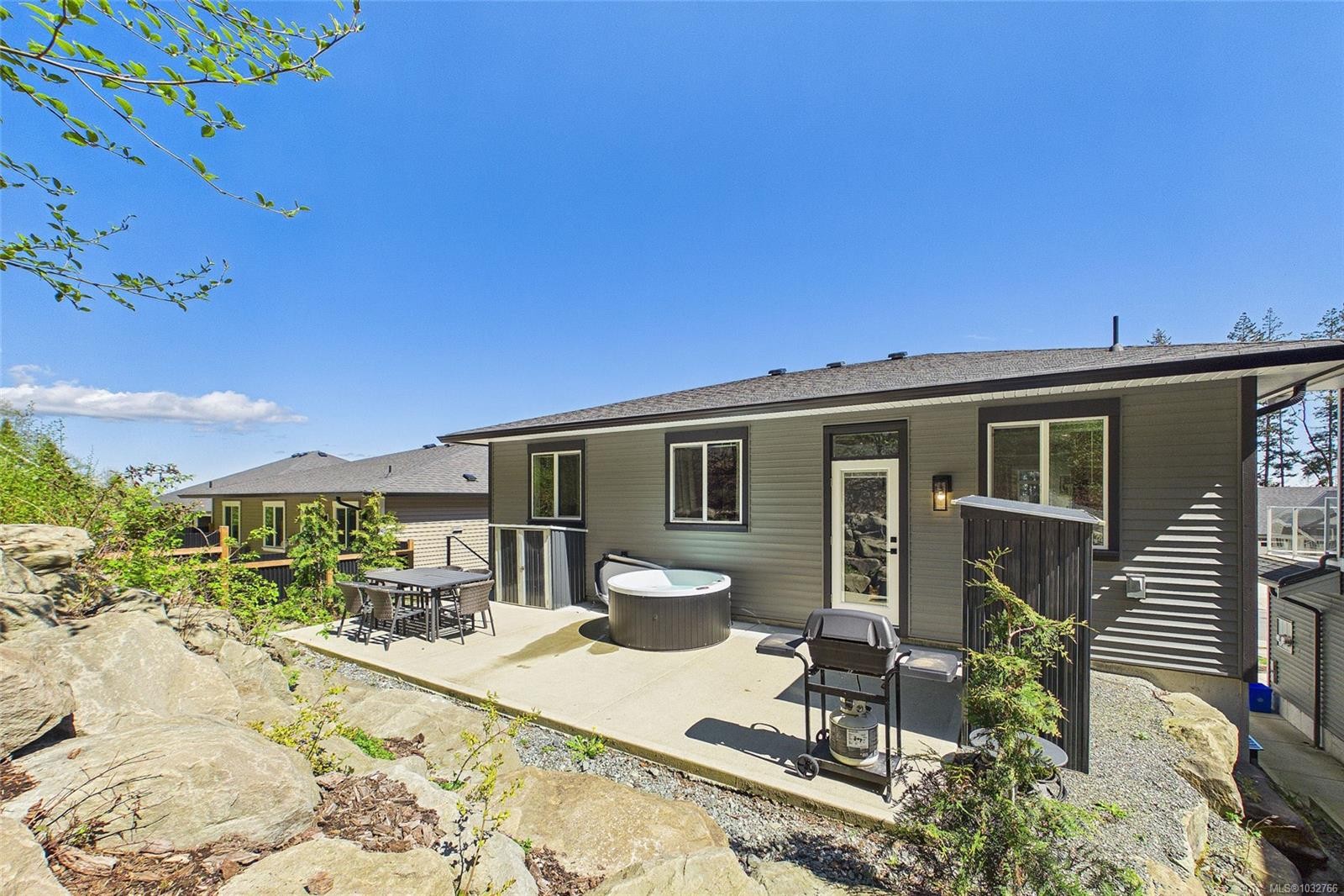 920 Craig Rd, Ladysmith, BC