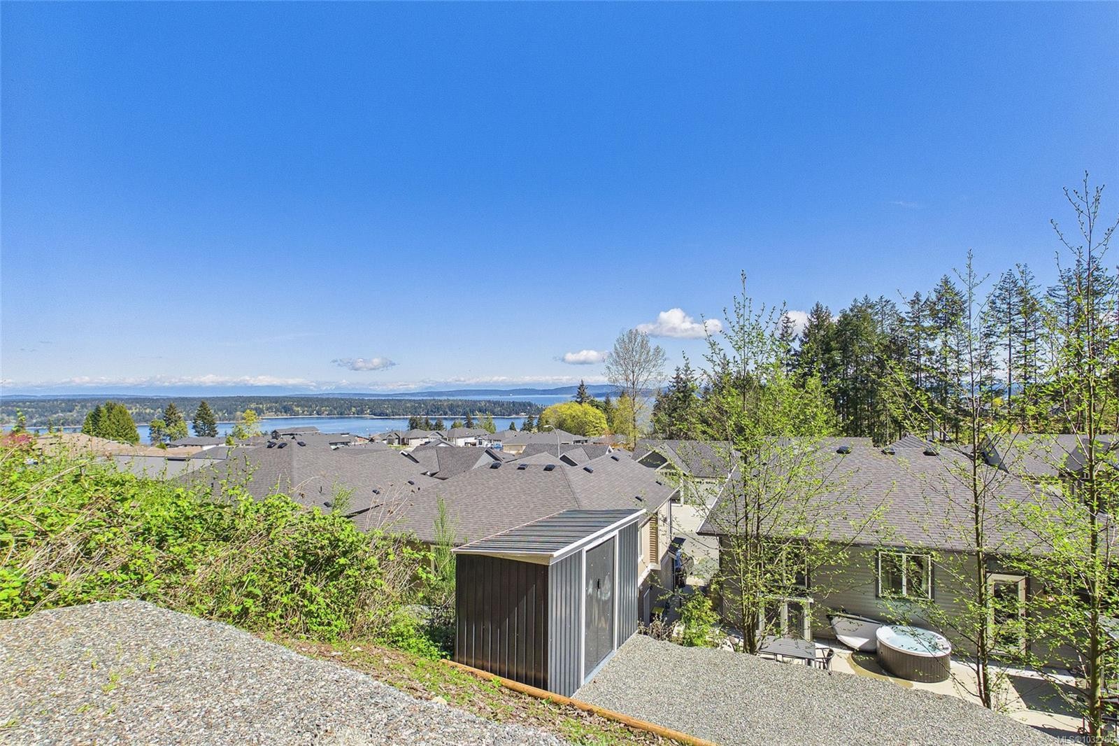 920 Craig Rd, Ladysmith, BC