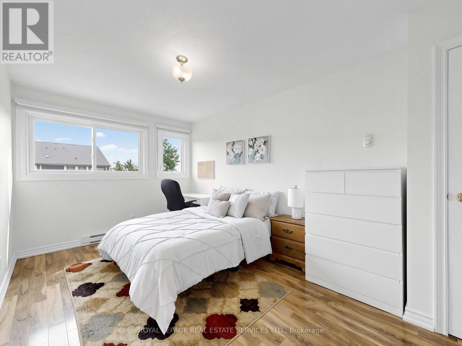 21 - 530 Falgarwood Drive, Oakville, ON - Indoor Photo Showing Bedroom
