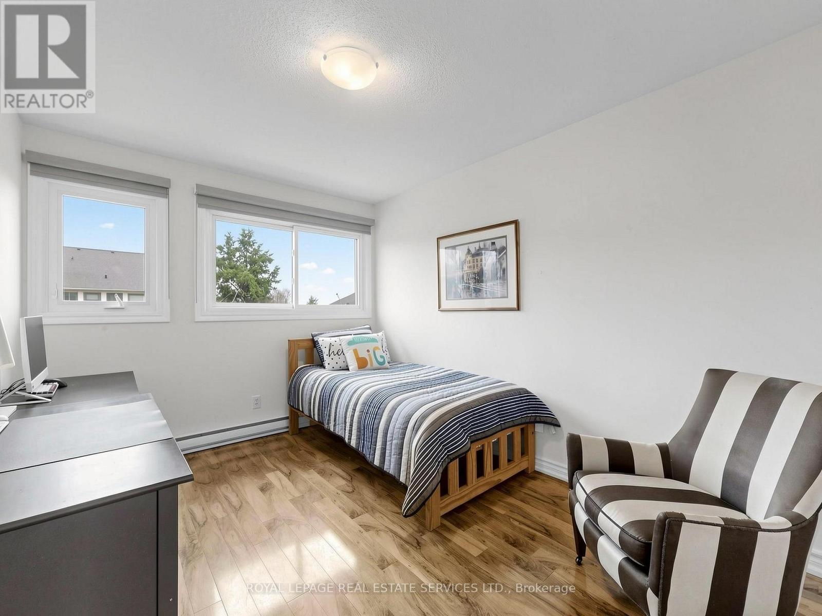 21 - 530 Falgarwood Drive, Oakville, ON - Indoor Photo Showing Bedroom