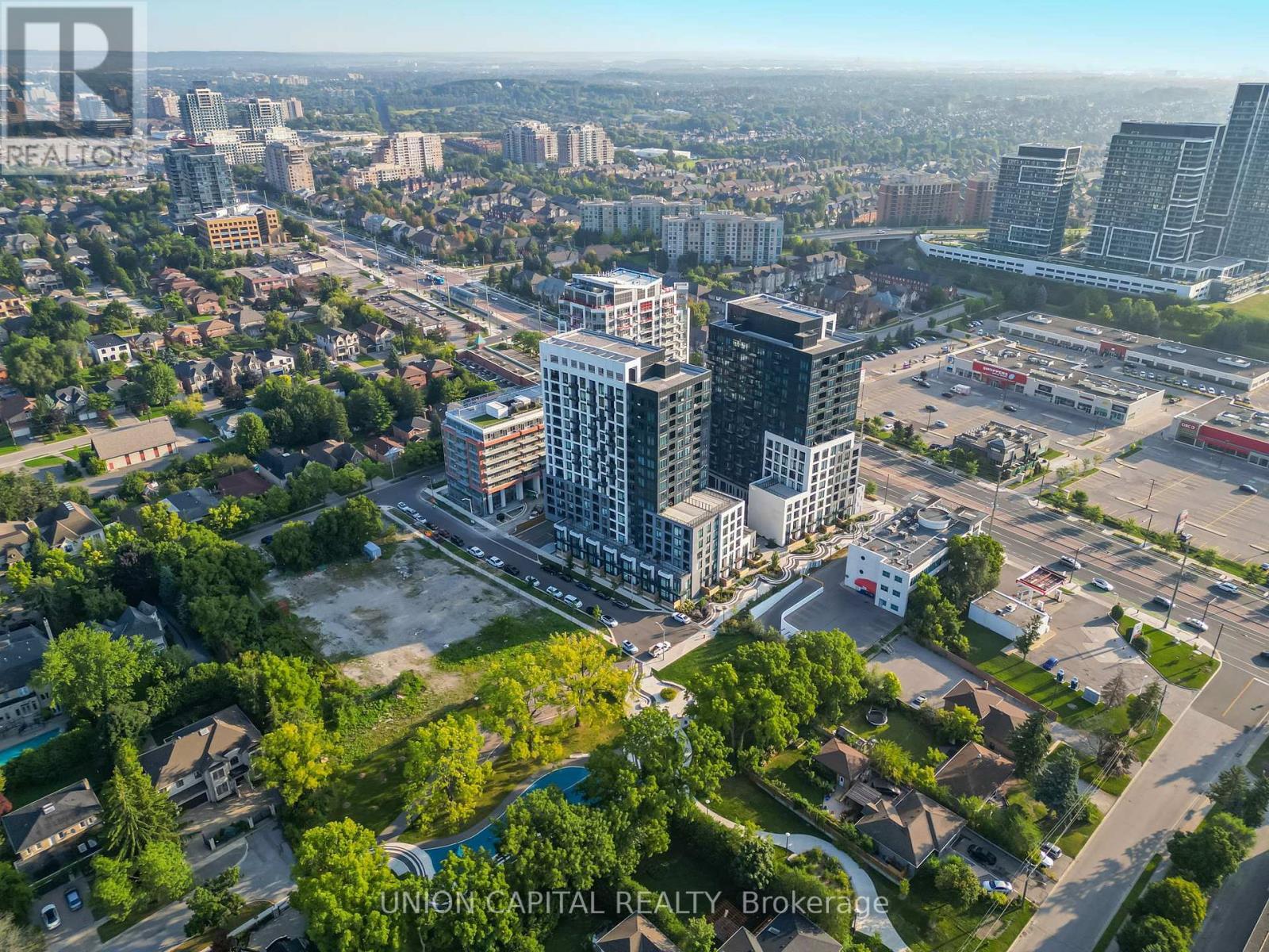 601W - 3 Rosewater Street E, Richmond Hill, ON - Outdoor With View