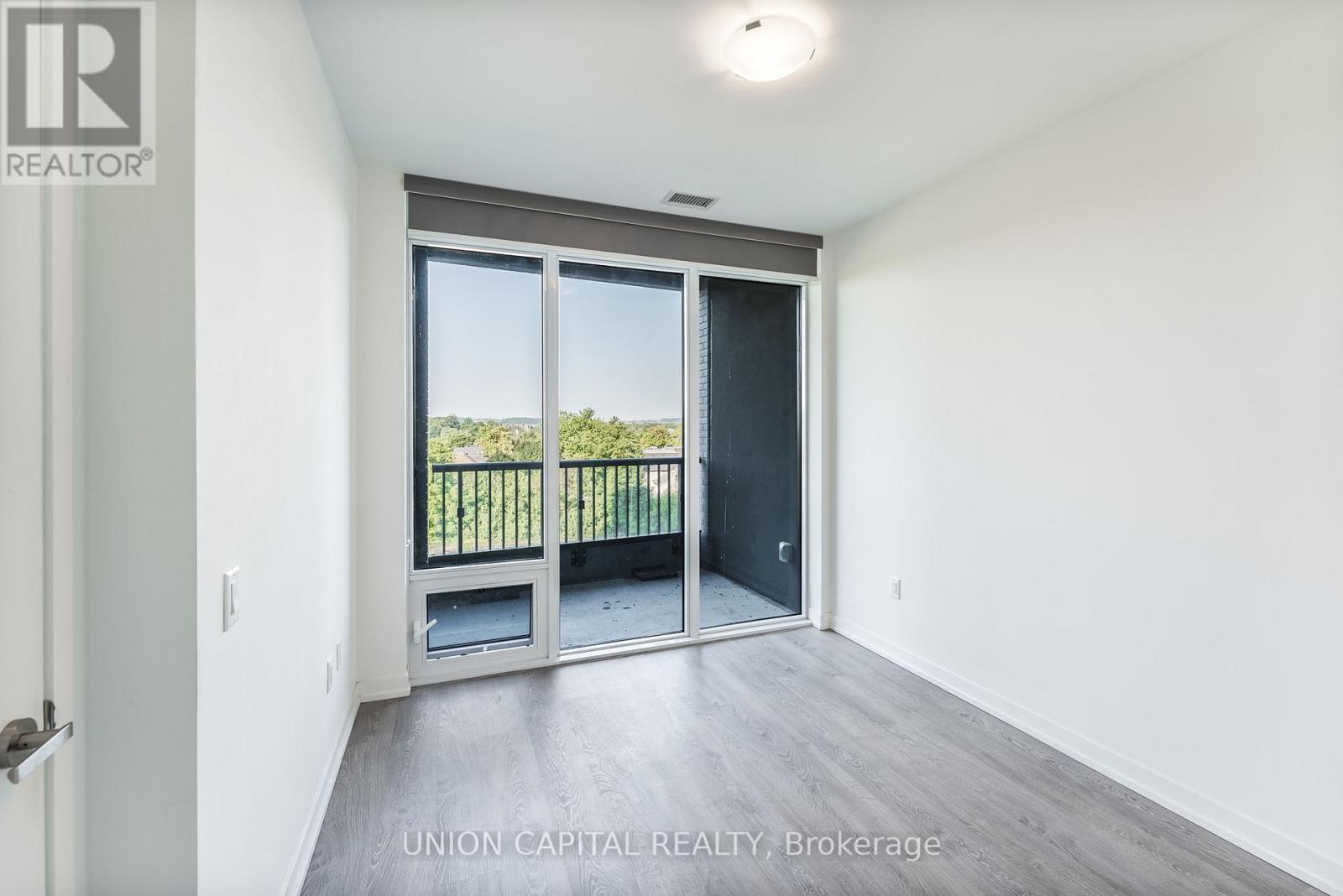 601W - 3 Rosewater Street E, Richmond Hill, ON - Indoor Photo Showing Other Room
