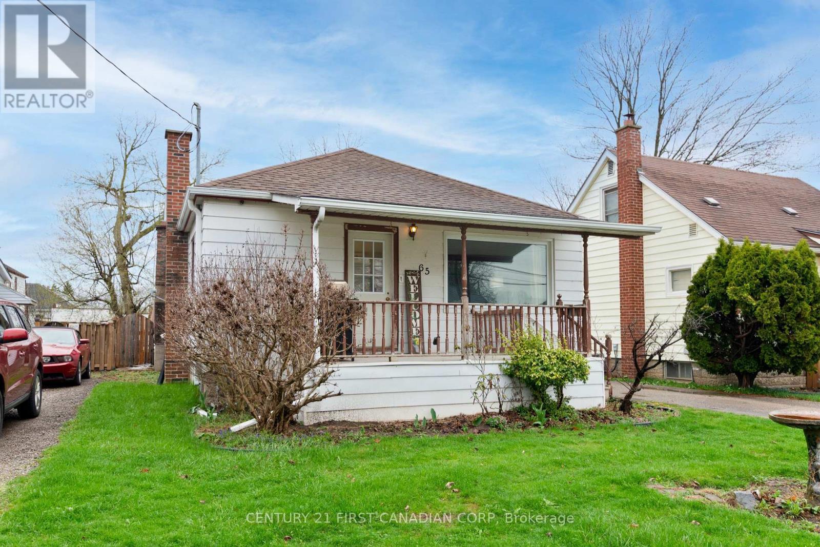 65 First Avenue, St. Thomas, ON - Outdoor With Deck Patio Veranda