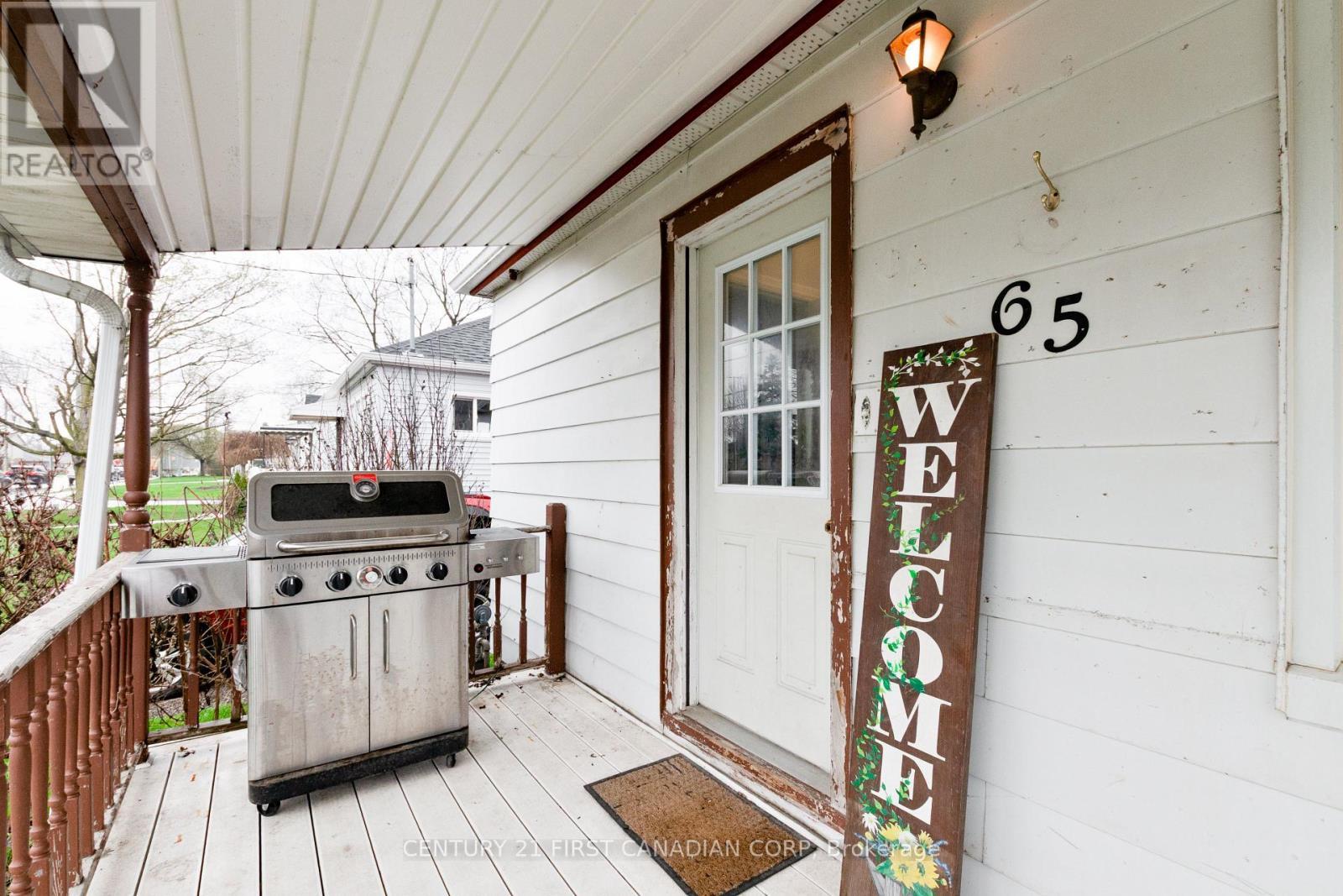 65 First Avenue, St. Thomas, ON - Outdoor With Exterior