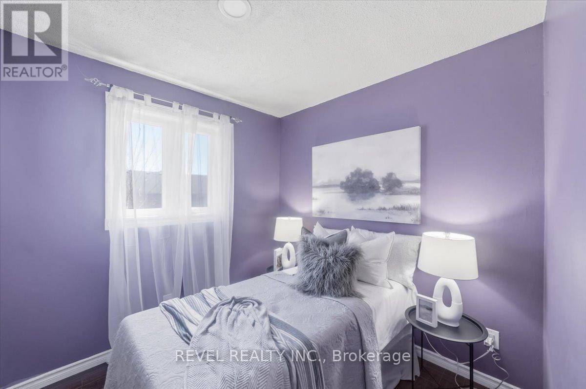 87 Thorp Crescent, Ajax, ON - Indoor Photo Showing Bedroom