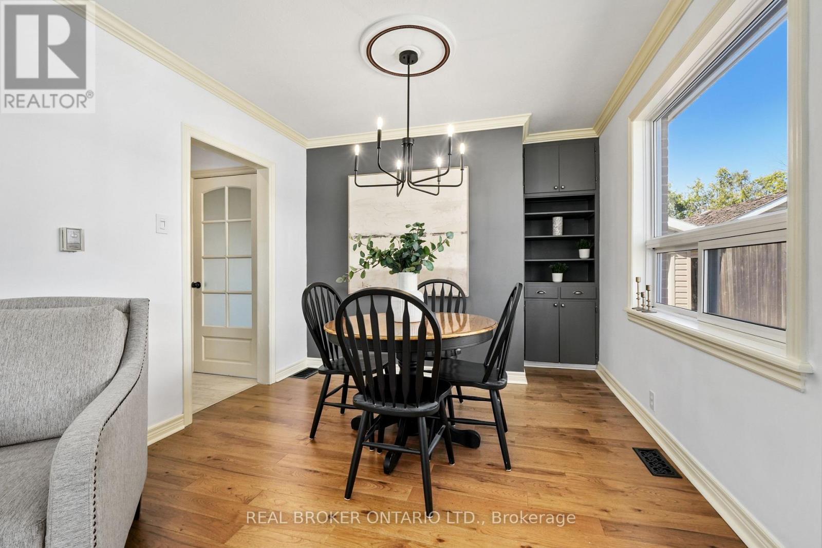 121 Goodfellow Road E, Peterborough, ON - Indoor