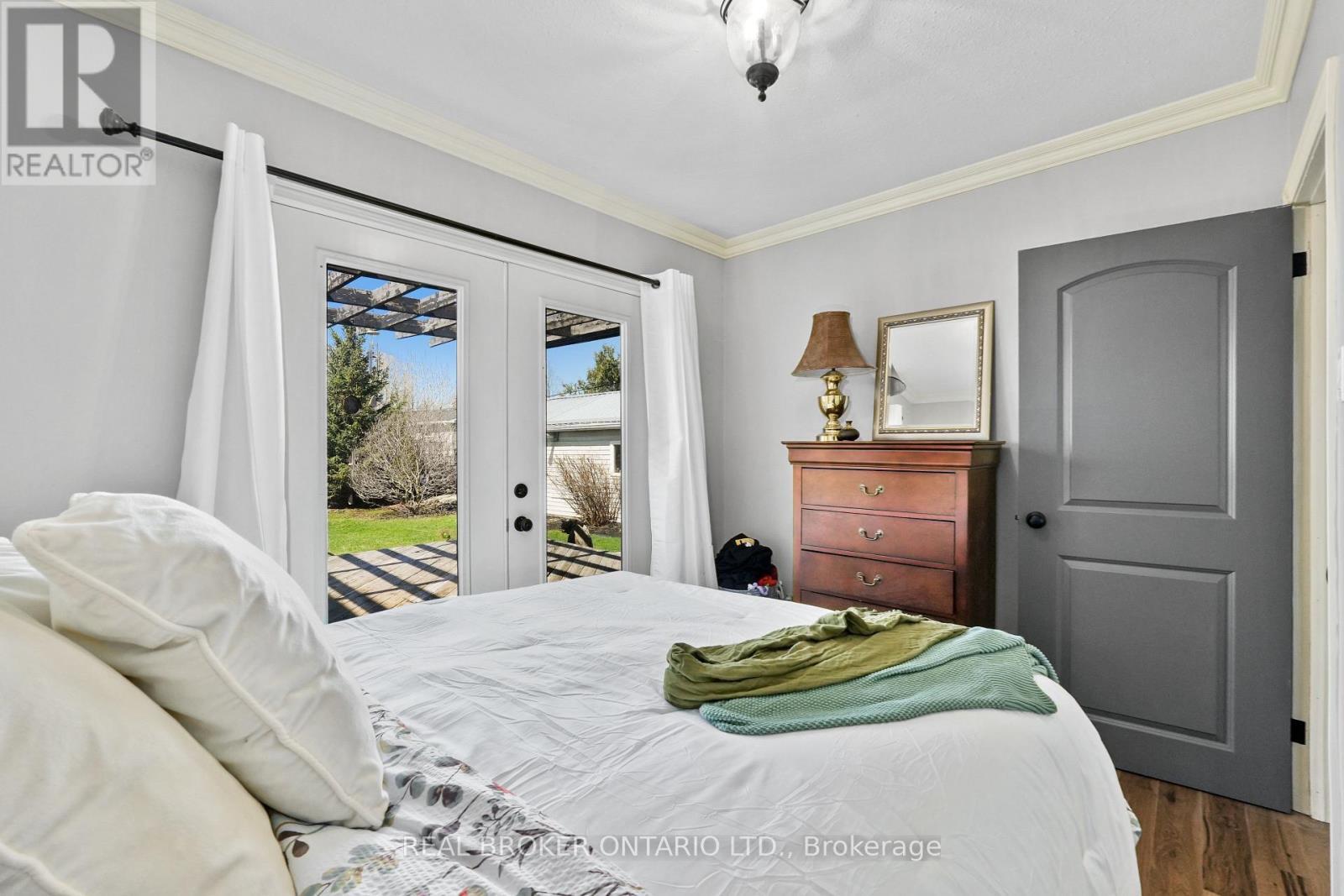 121 Goodfellow Road E, Peterborough, ON - Indoor Photo Showing Bedroom