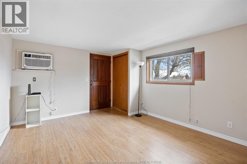 1361 Albert, Windsor, ON - Indoor Photo Showing Other Room