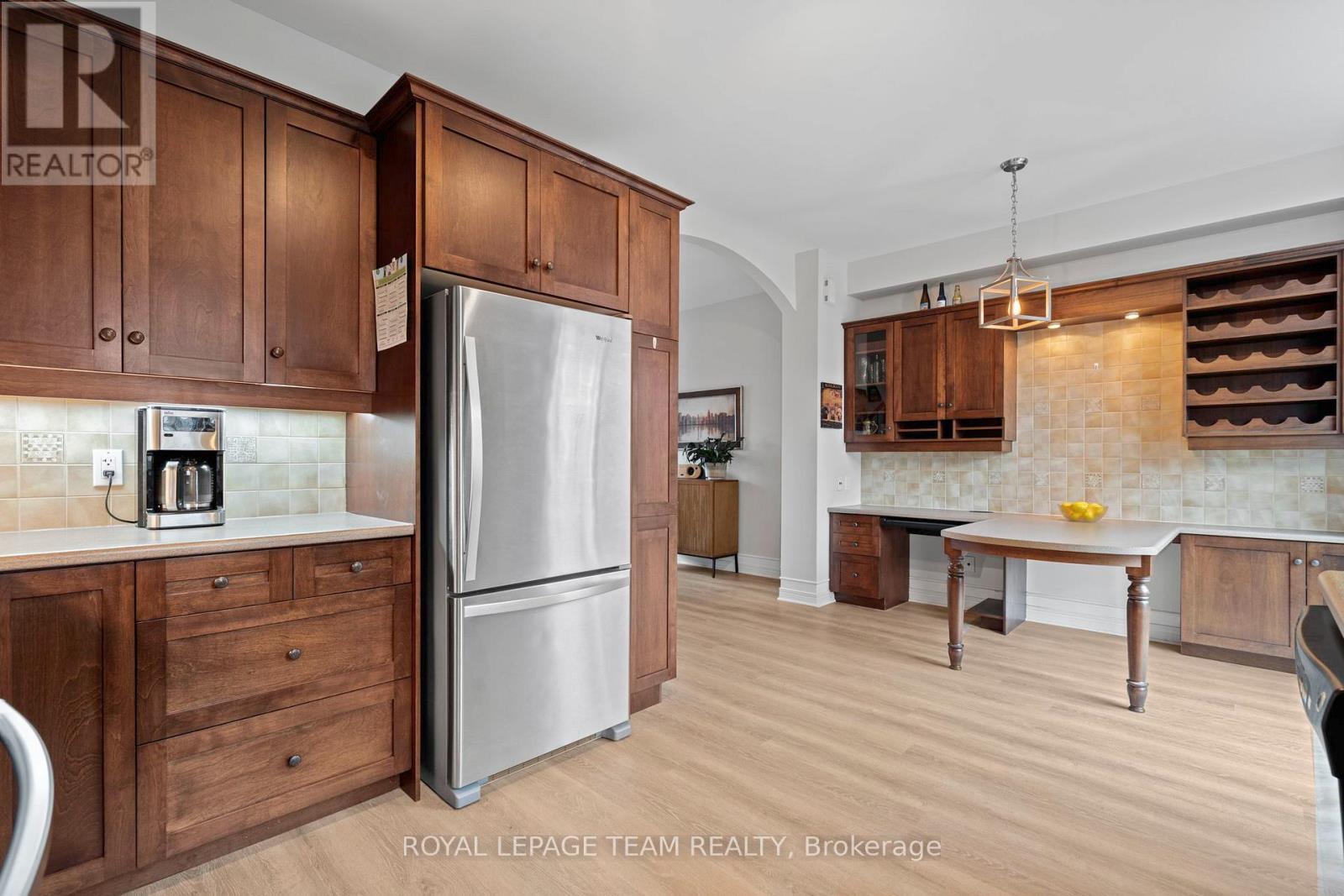 173 West Village Private, Ottawa, ON - Indoor Photo Showing Kitchen
