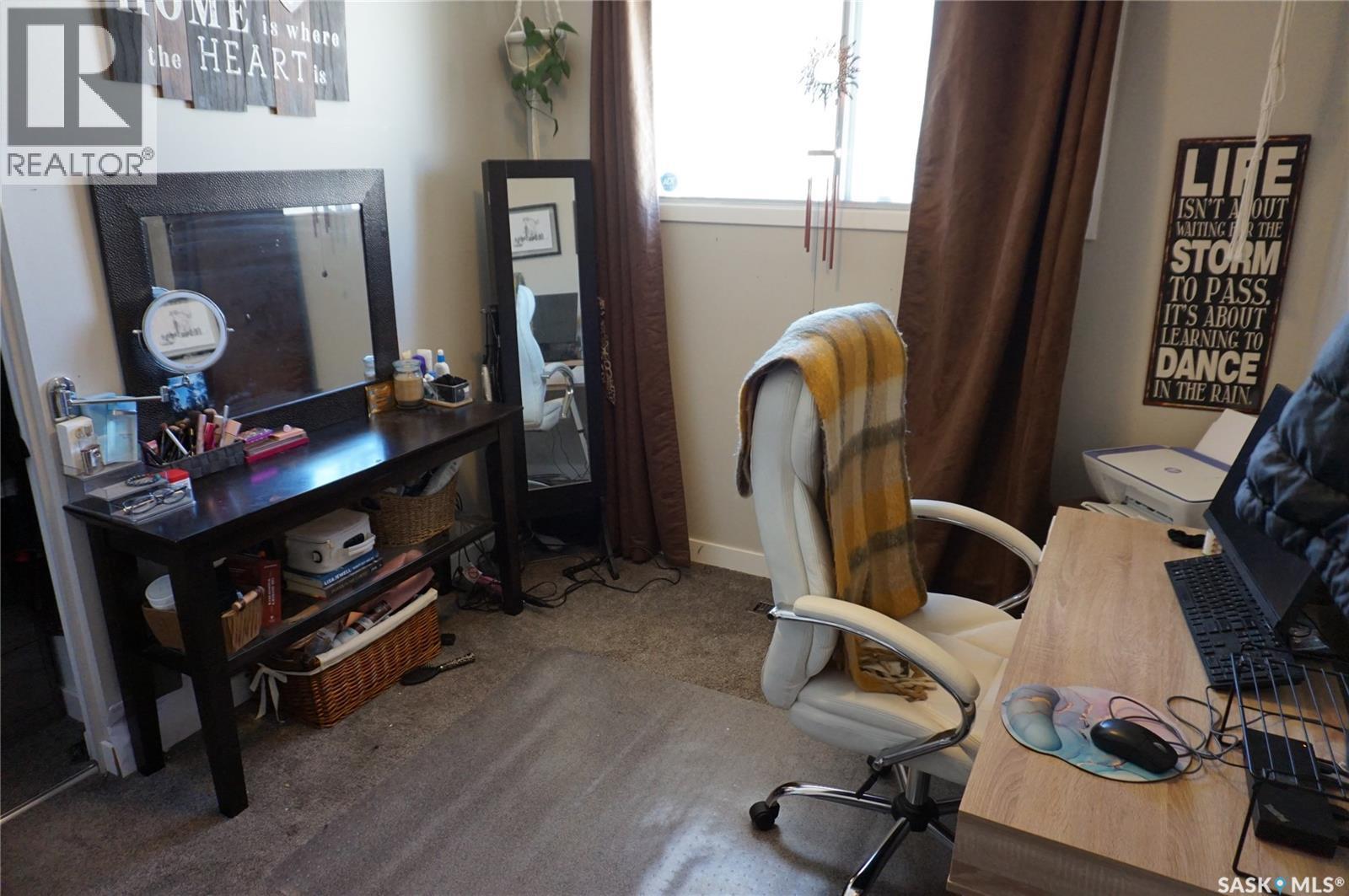 91 Plant Crescent, Regina, SK - Indoor