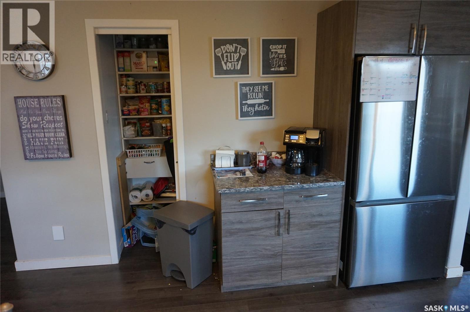 91 Plant Crescent, Regina, SK - Indoor Photo Showing Other Room