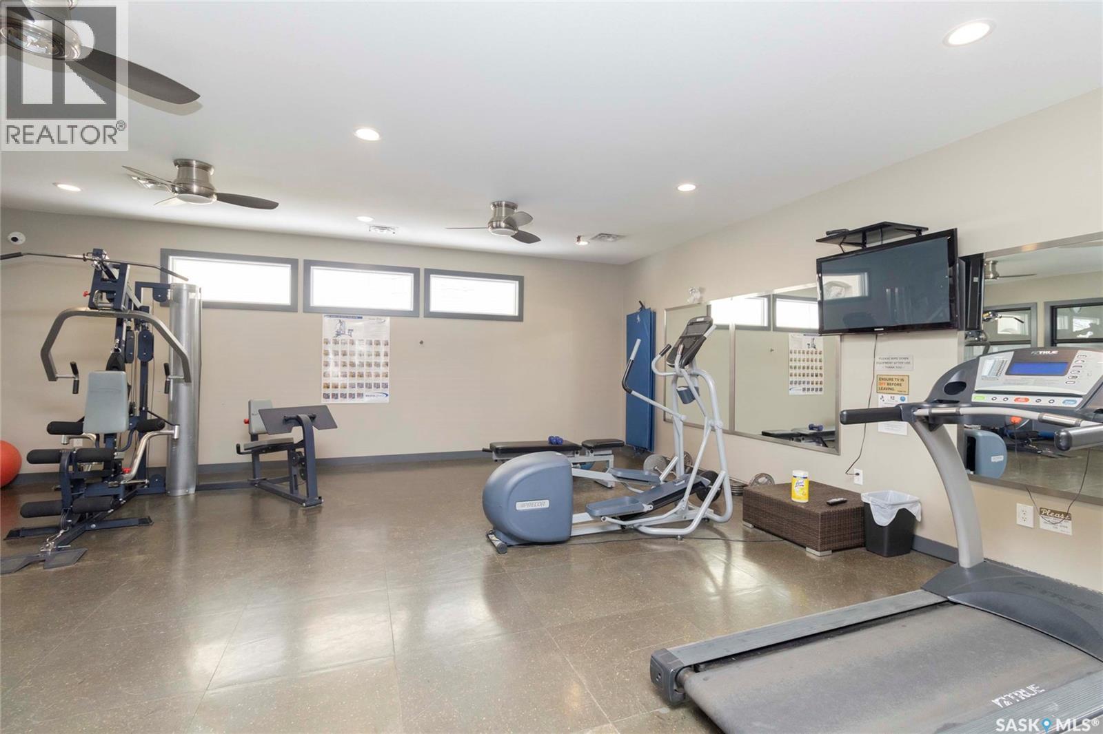 307A 415 Hunter Road, Saskatoon, SK - Indoor Photo Showing Gym Room