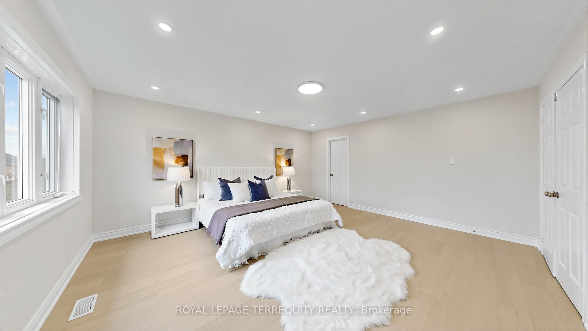 7146 Baskerville Run, Mississauga, ON - Indoor Photo Showing Bedroom