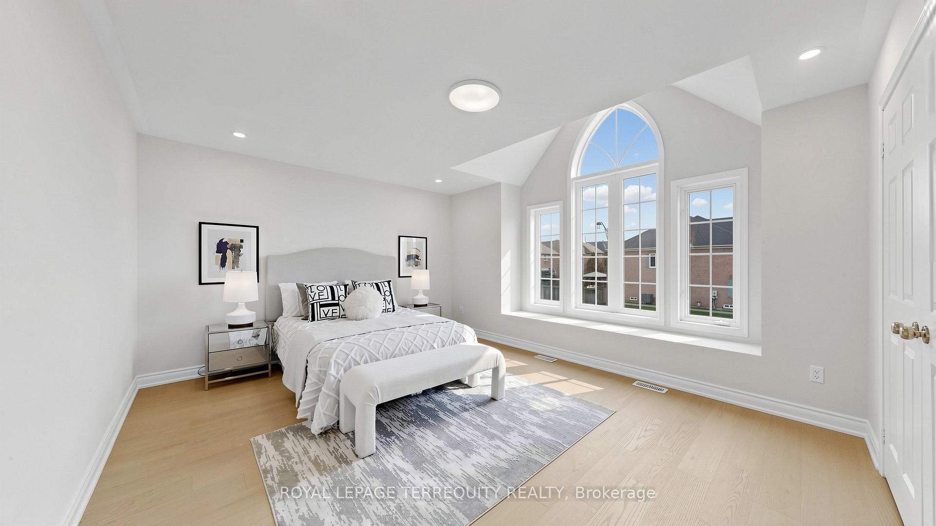 7146 Baskerville Run, Mississauga, ON - Indoor Photo Showing Bedroom
