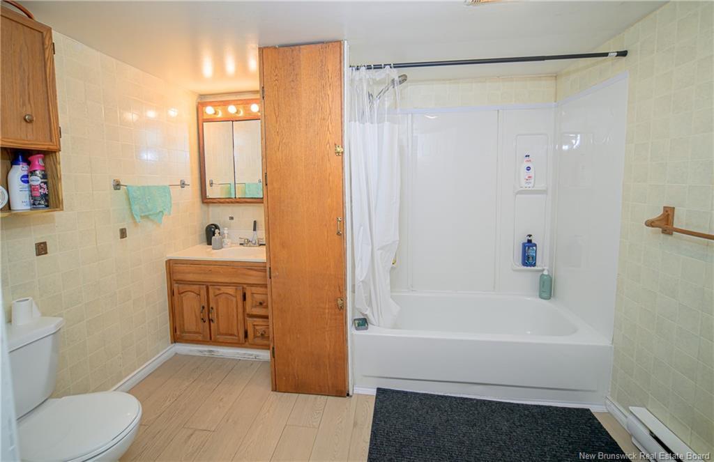 26 Hachey Ave, Fredericton, NB