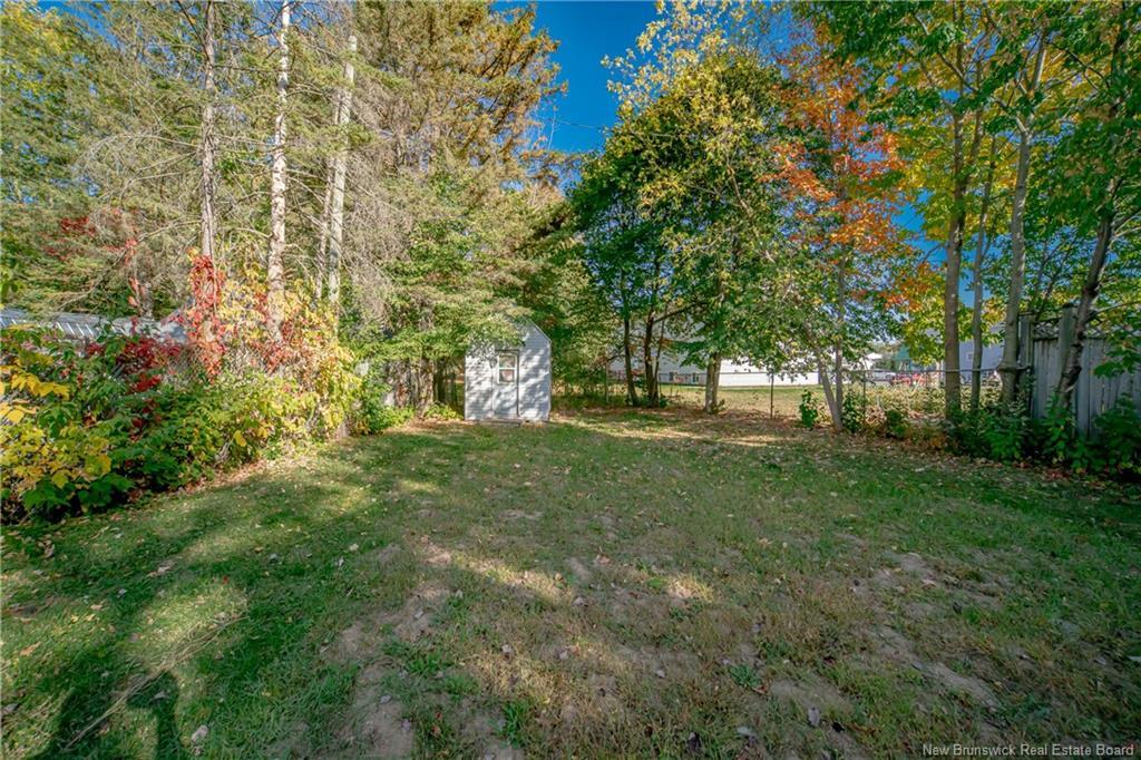 26 Hachey Ave, Fredericton, NB