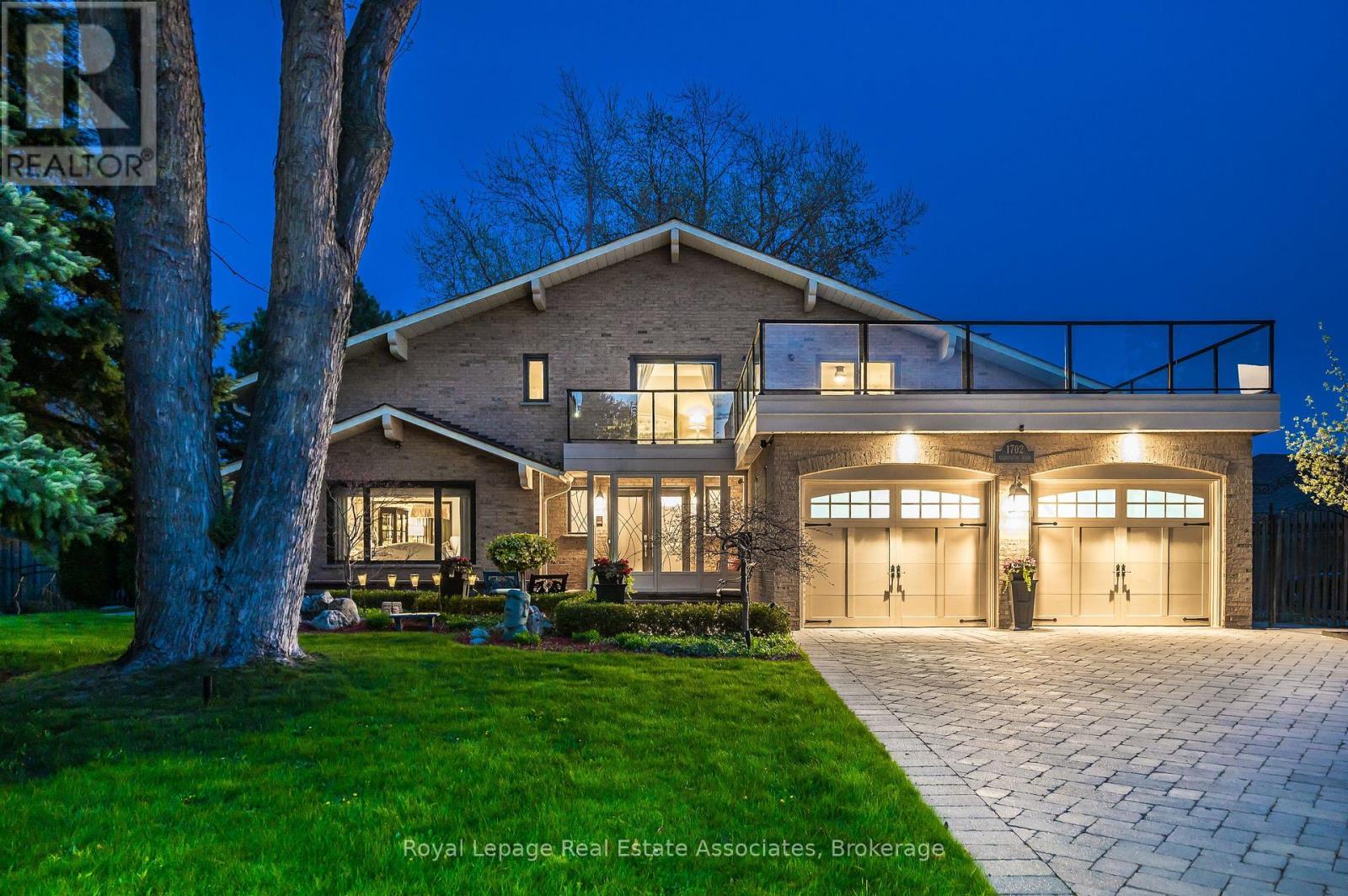 1702 Carrington Road, Mississauga, ON - Outdoor With Deck Patio Veranda