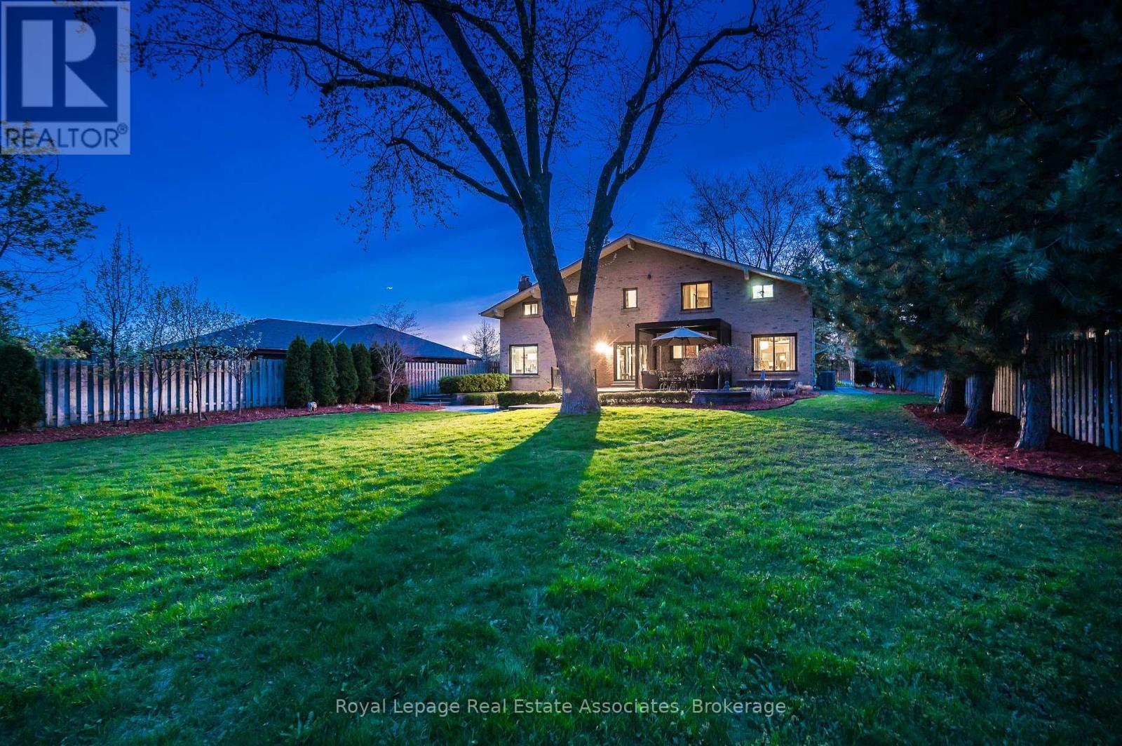 1702 Carrington Road, Mississauga, ON - Outdoor With Backyard