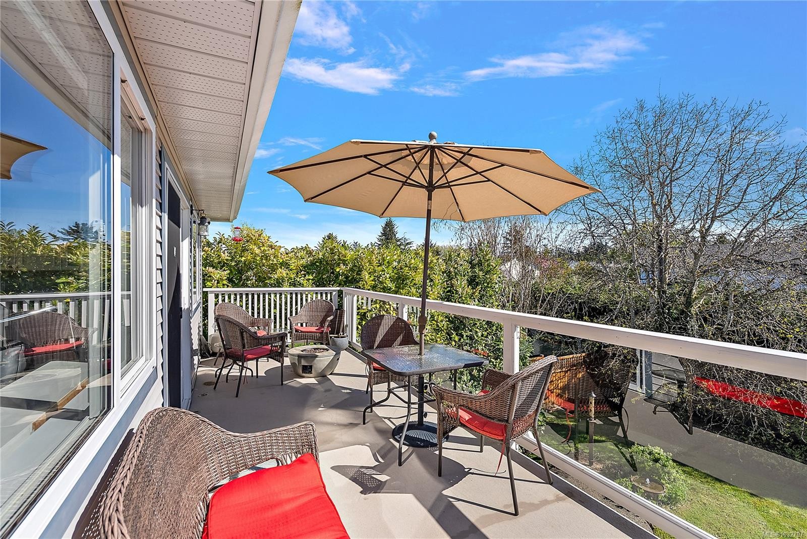 10347 Bowerbank Rd, Sidney, BC