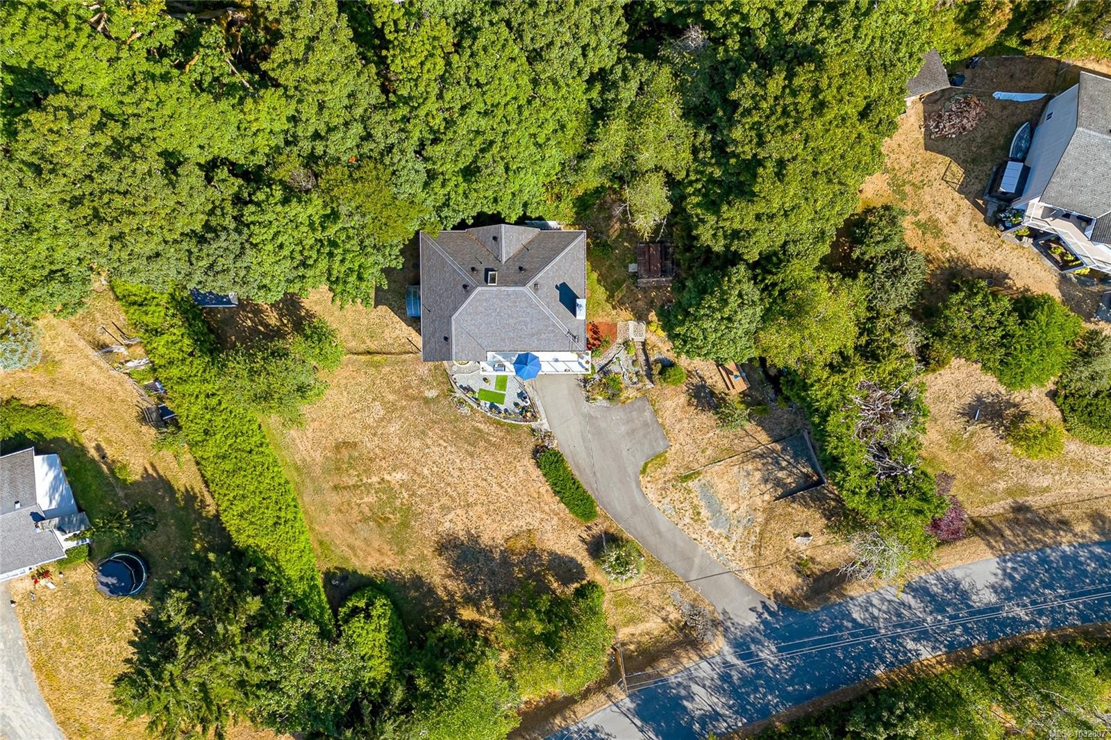2074 Ludlow Rd, Sooke, BC