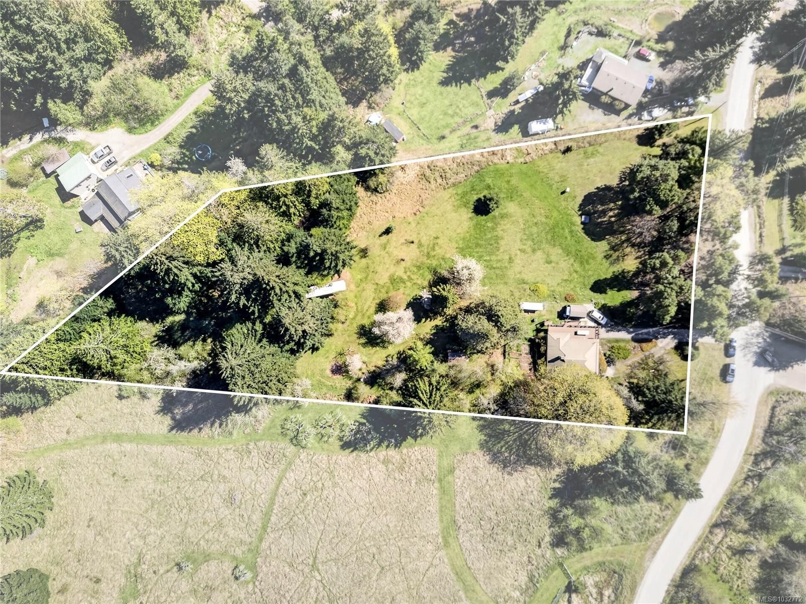 456 Dukes Rd, Salt Spring, BC