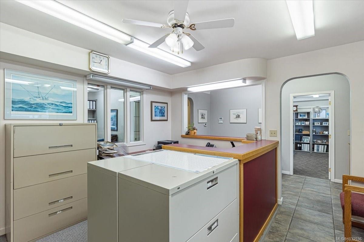 1605 Bowen Rd, Nanaimo, BC