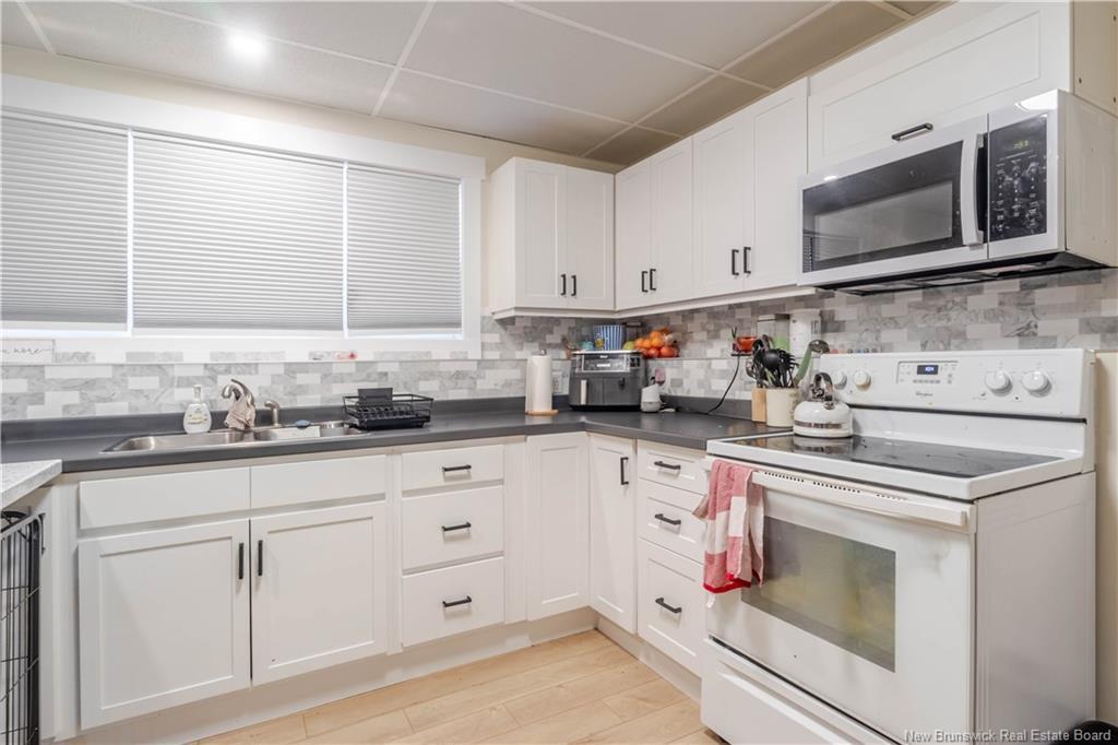 371 Royal Rd, Fredericton, NB