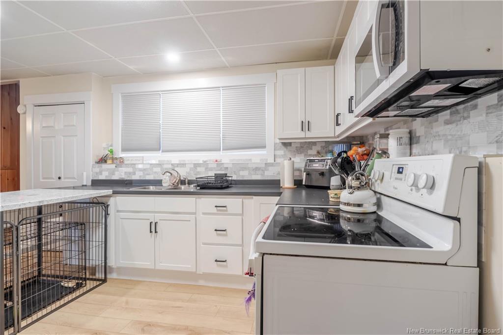 371 Royal Rd, Fredericton, NB