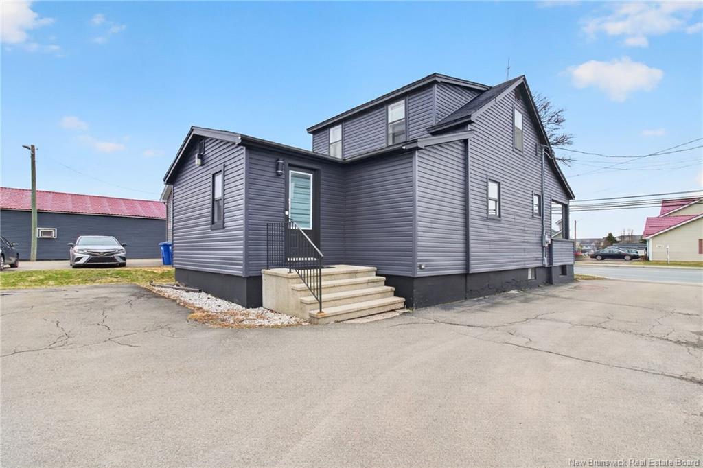 379 Champlain St, Dieppe, NB