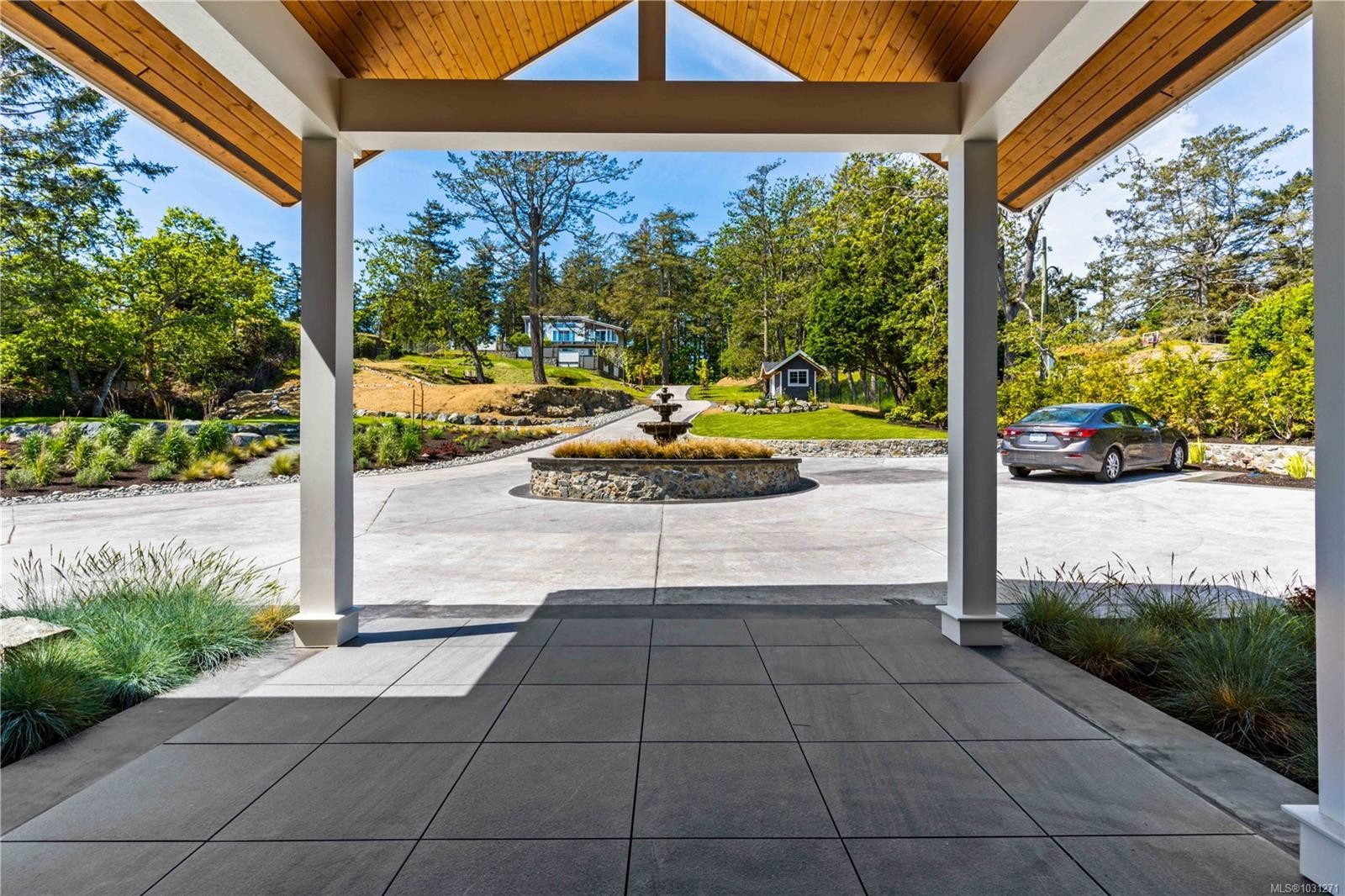 4585 Leyns Rd, Saanich, BC