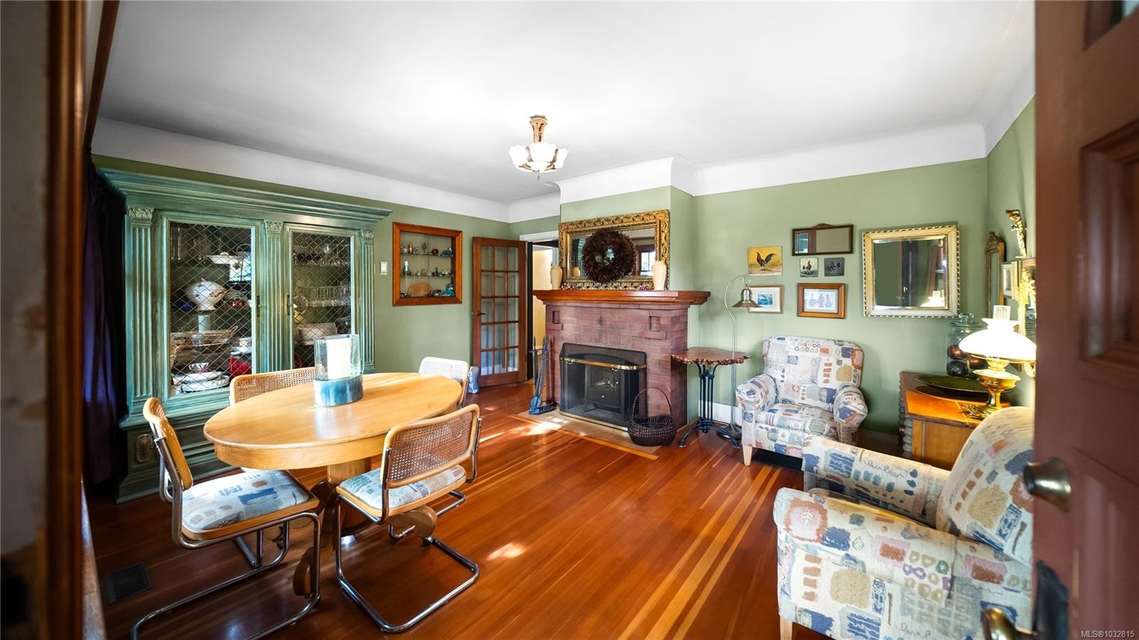 1168 Burnside Rd West, Saanich, BC