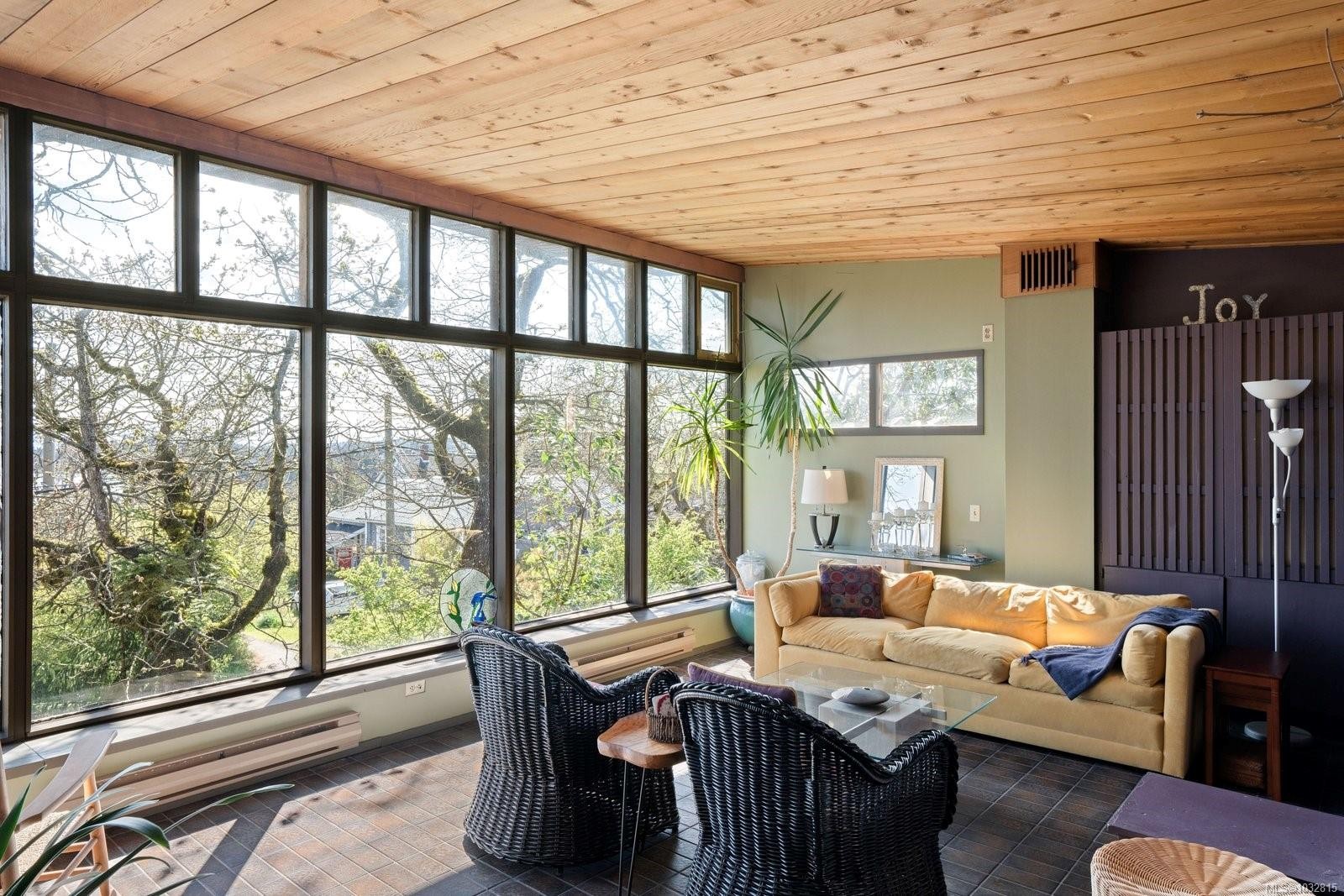 1168 Burnside Rd West, Saanich, BC