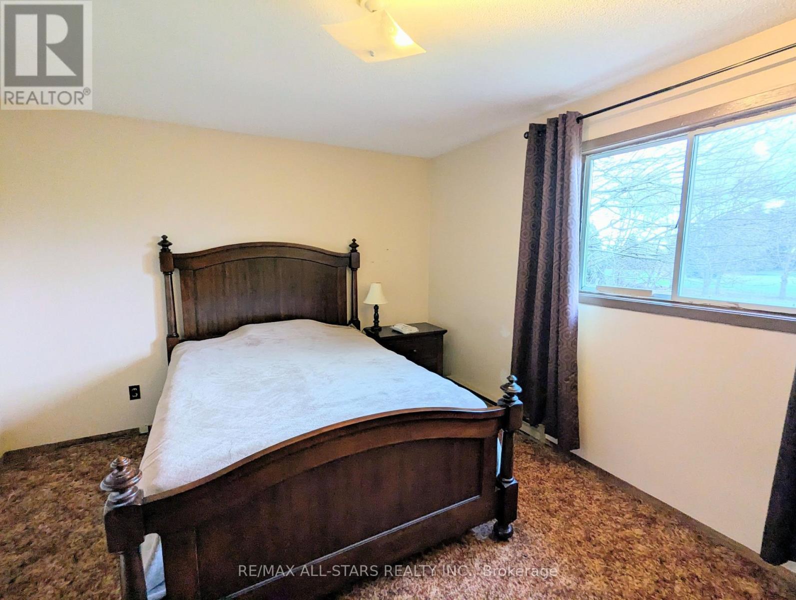 23 Valley Road, Cavan Monaghan (Cavan Twp), ON - Indoor Photo Showing Bedroom