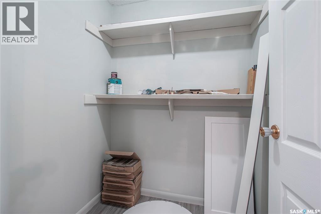 32 3113 7Th Street E, Saskatoon, SK - Indoor