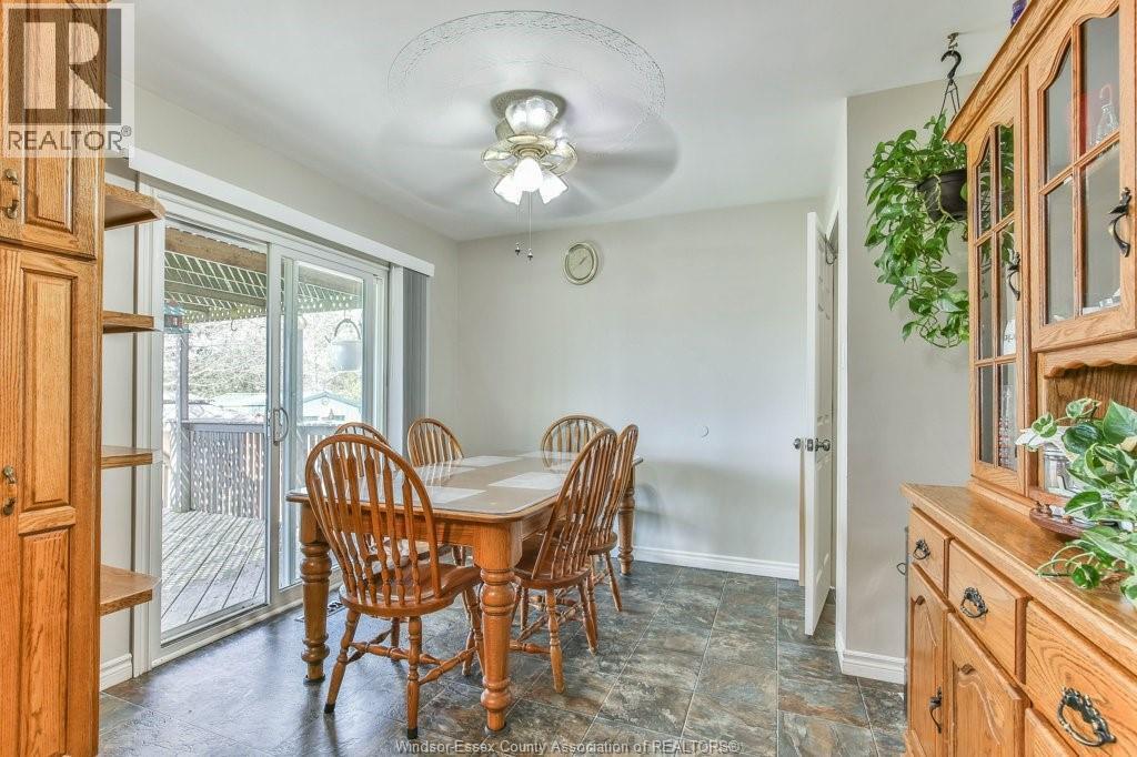 6551 Springfield Road, Aylmer, ON - Indoor Photo Showing Dining Room
