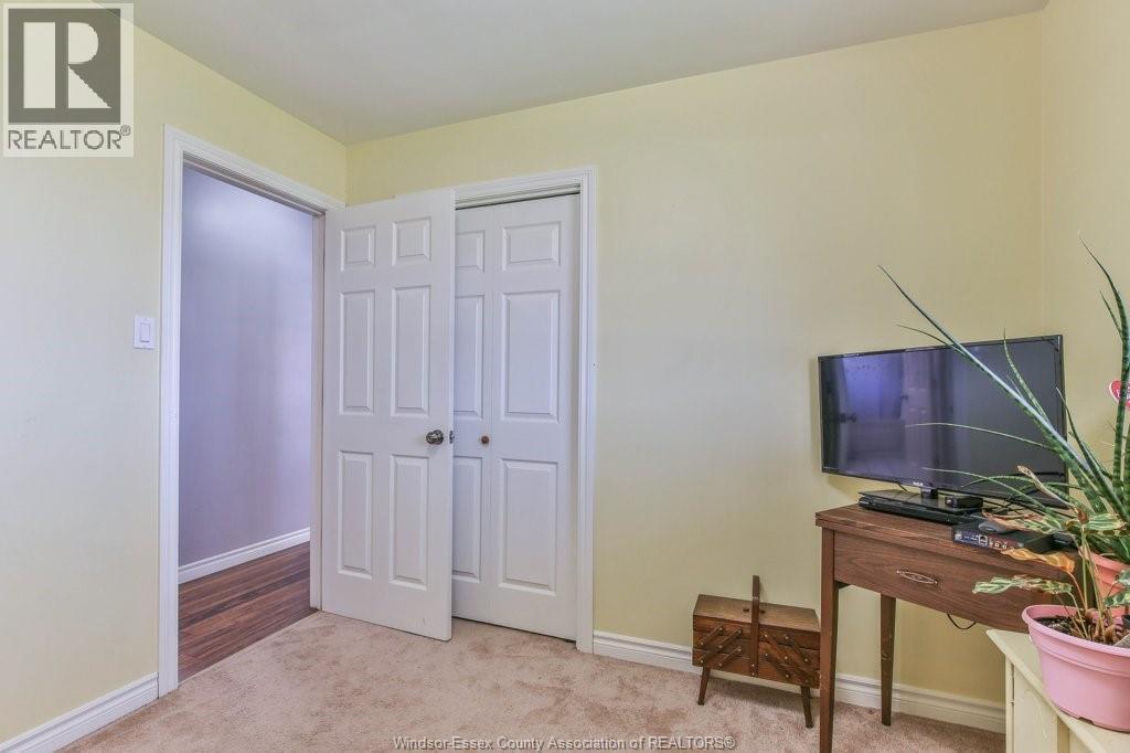 6551 Springfield Road, Aylmer, ON - Indoor