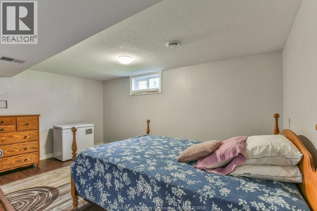 6551 Springfield Road, Aylmer, ON - Indoor Photo Showing Bedroom