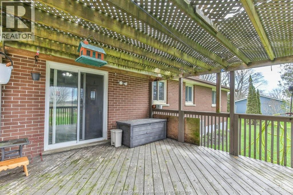 6551 Springfield Road, Aylmer, ON - Outdoor With Deck Patio Veranda With Exterior
