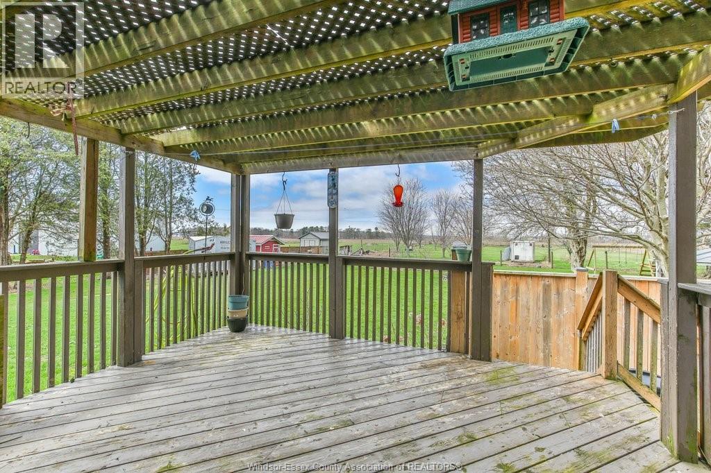 6551 Springfield Road, Aylmer, ON - Outdoor With Deck Patio Veranda