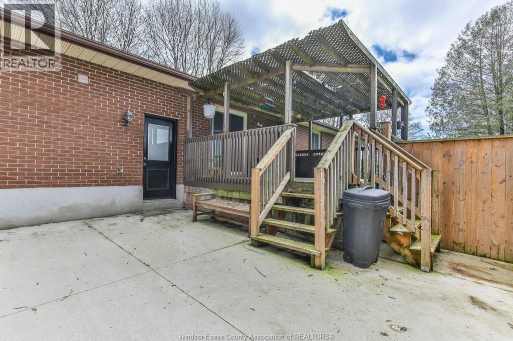 6551 Springfield Road, Aylmer, ON - Outdoor With Exterior