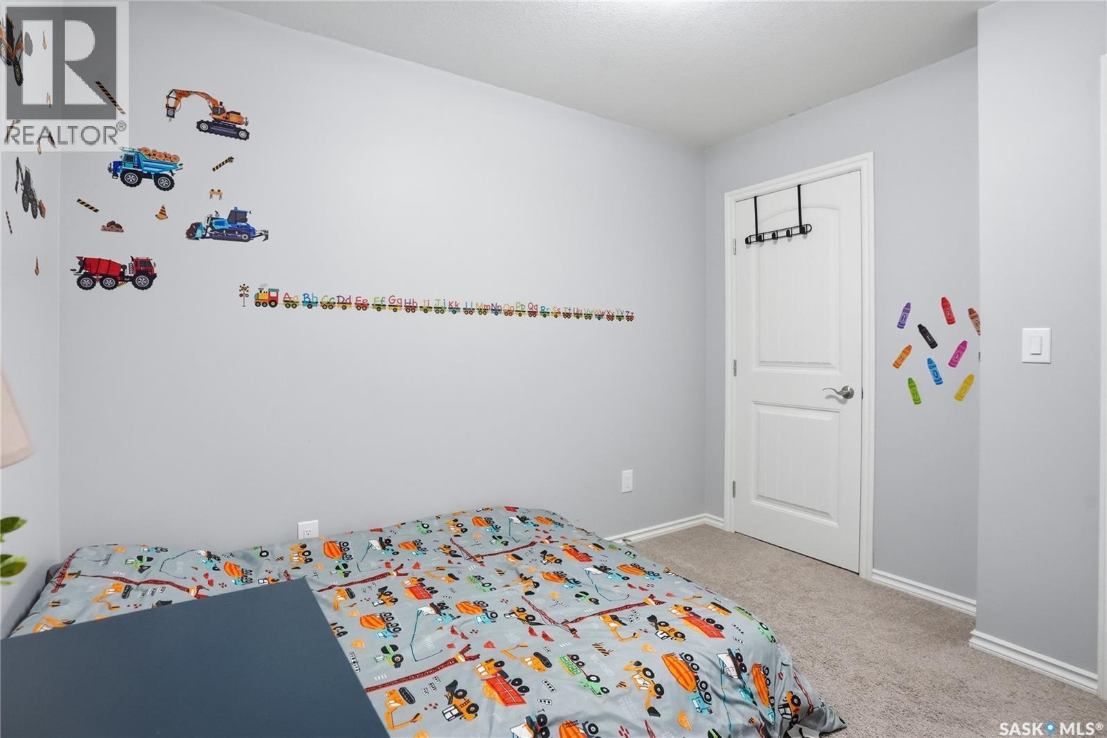 842 Stensrud Road, Saskatoon, SK - Indoor Photo Showing Bedroom