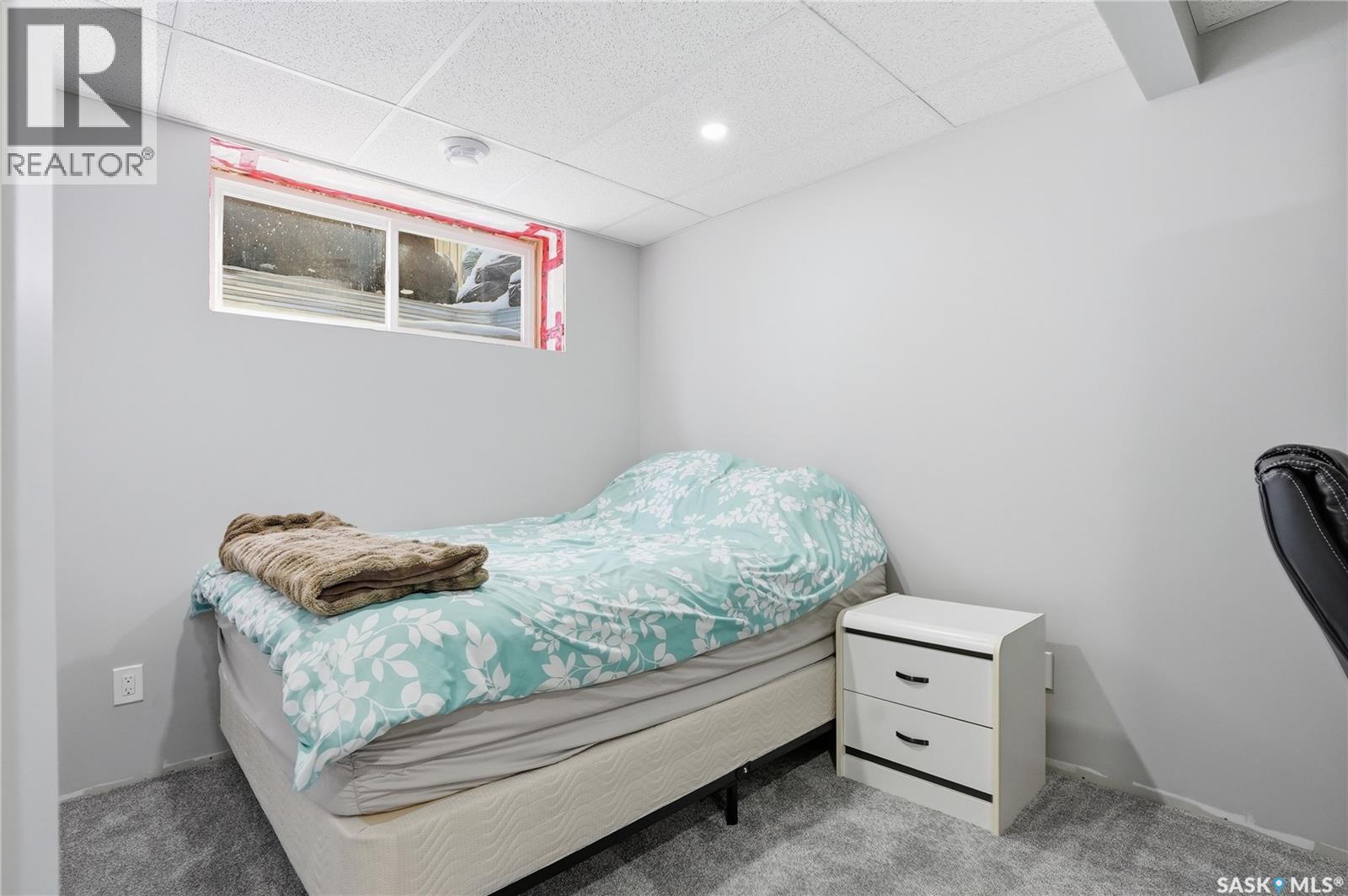 842 Stensrud Road, Saskatoon, SK - Indoor Photo Showing Bedroom