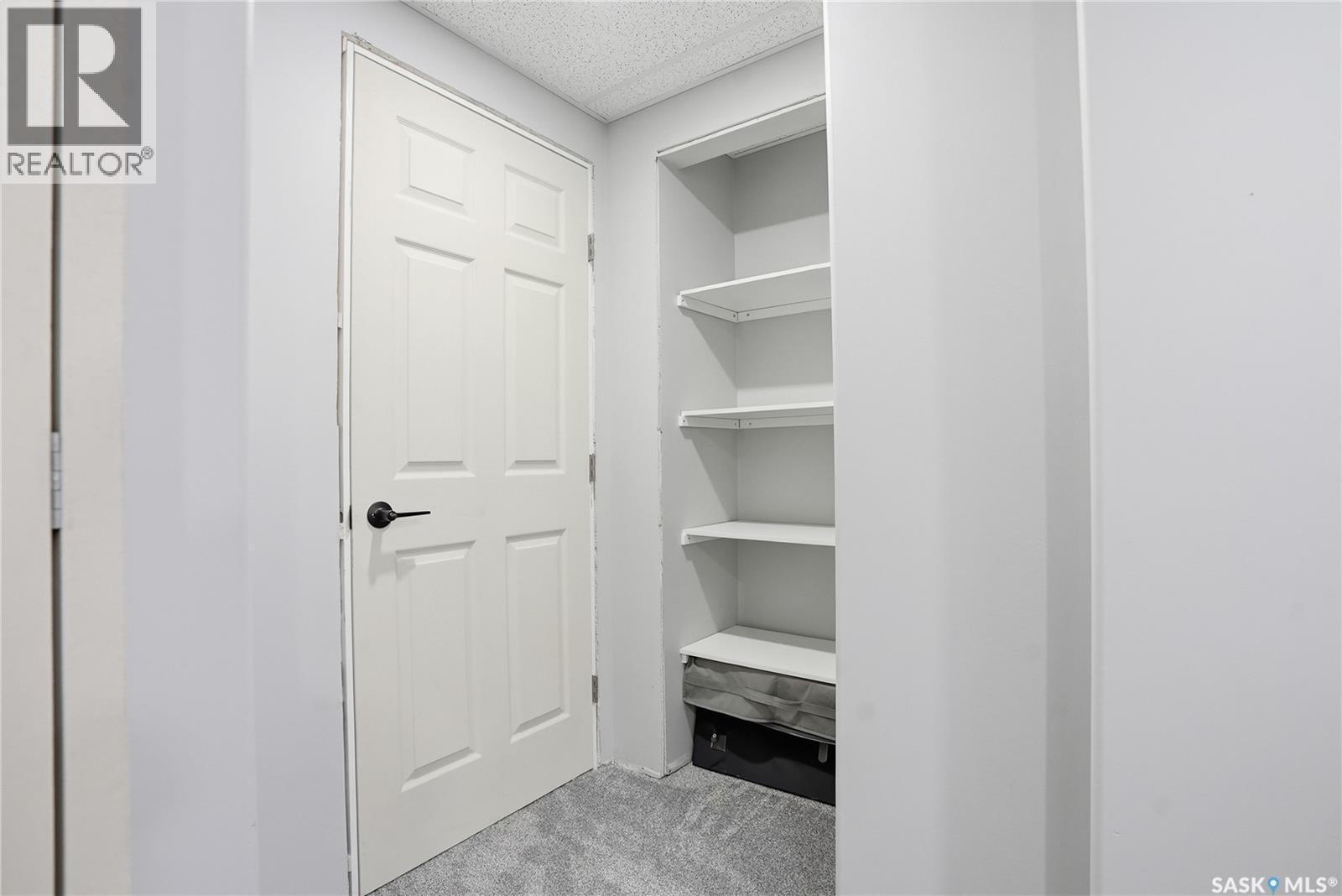 842 Stensrud Road, Saskatoon, SK - Indoor